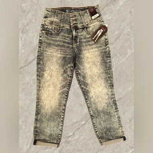 Cropped High Waisted Skinny Jeans Size 11  NWT